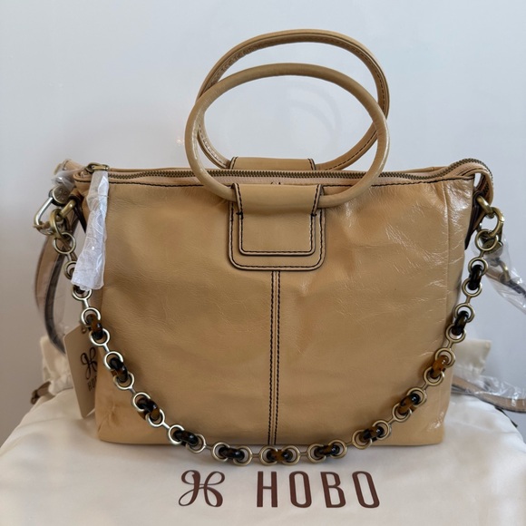 HOBO Handbags - 🌺HOBO Sheila Medium Top handle Crossbody Shoulder Satchel🌺NWT